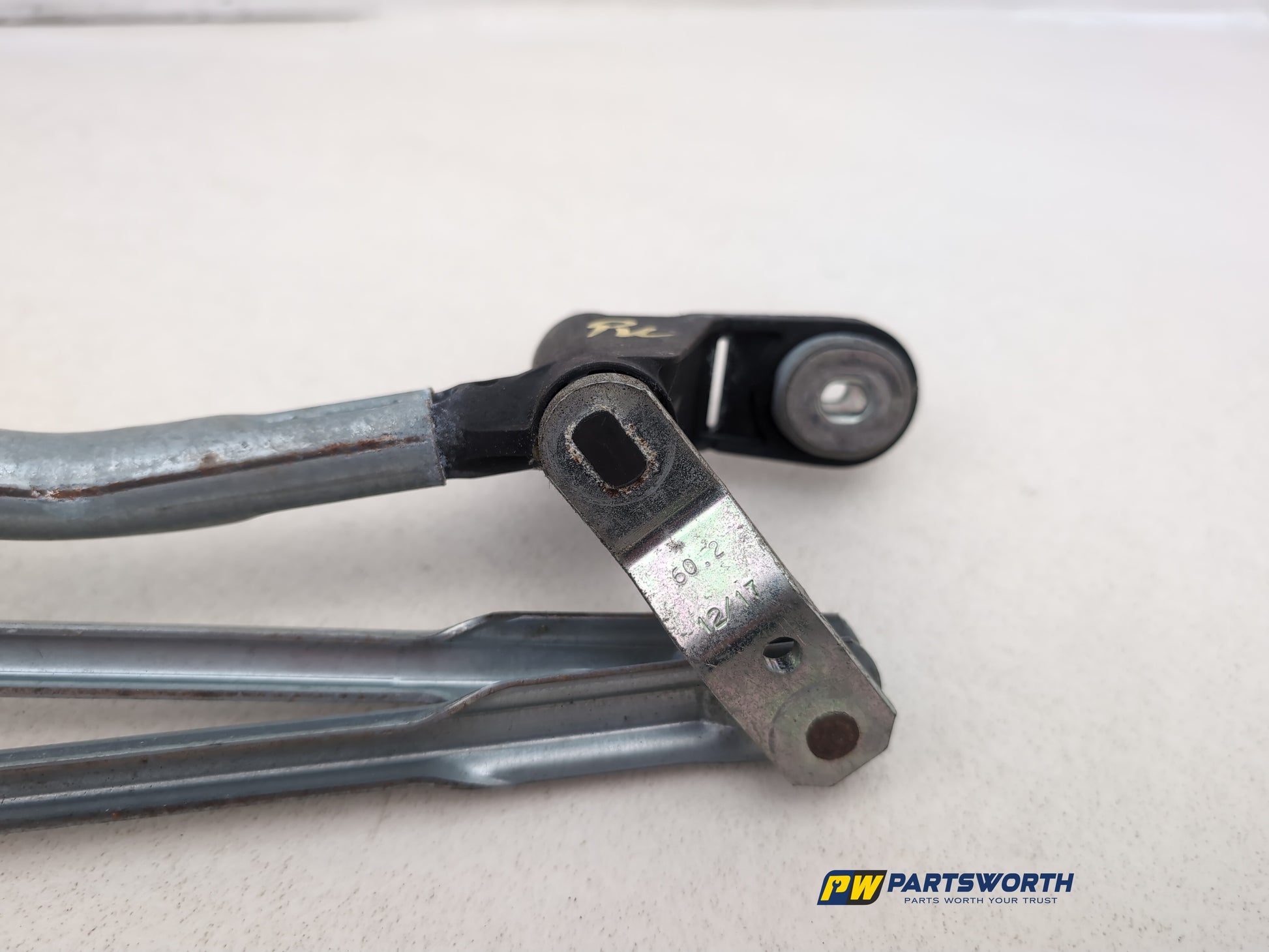 Front Wiper Motor & Mechanism / Linkage 17