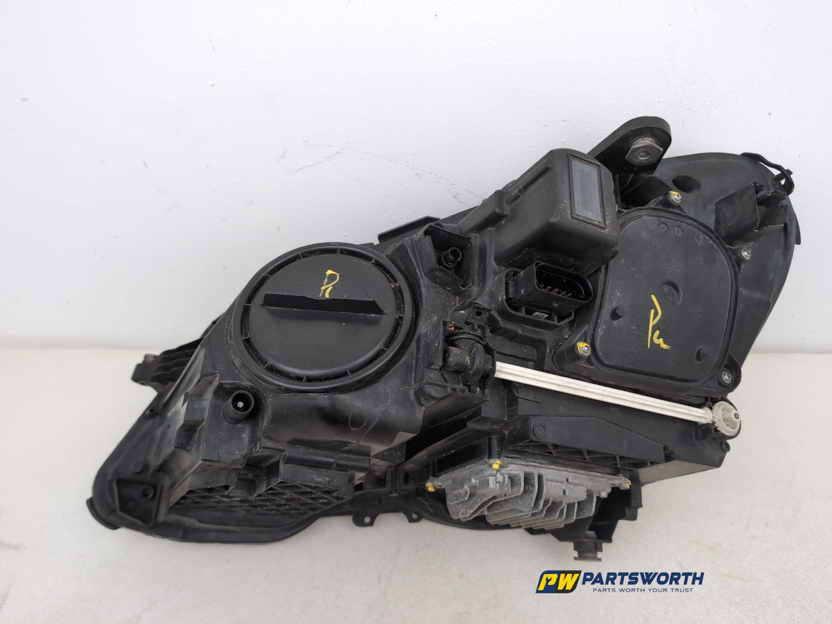 Headlamp RH 9
