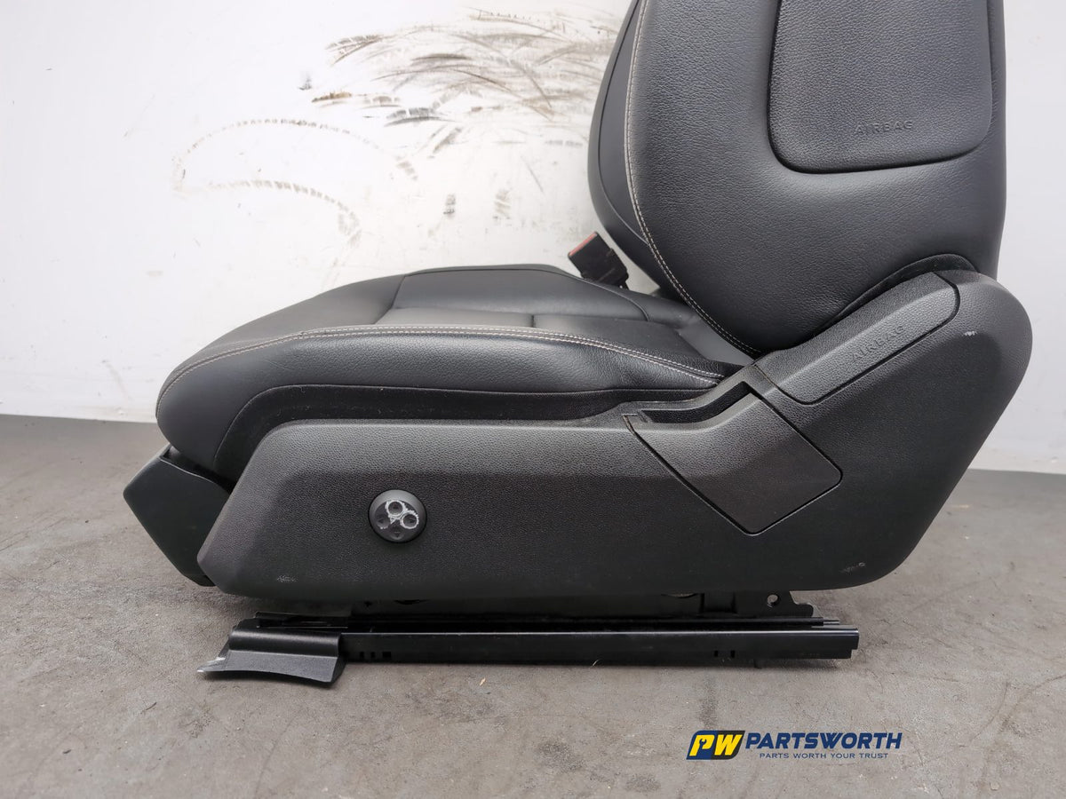 Seat Front LH 9