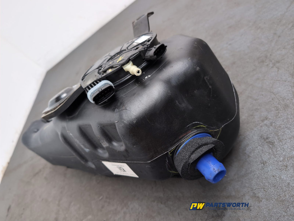 Emissions Additive Tank / AdBlue Tank 9