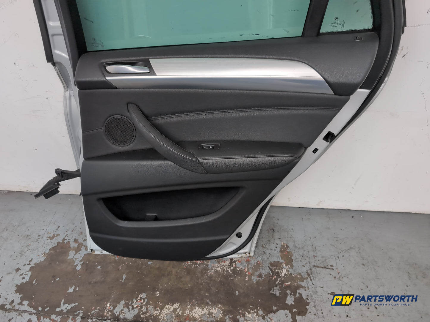 Door Rear RH 10