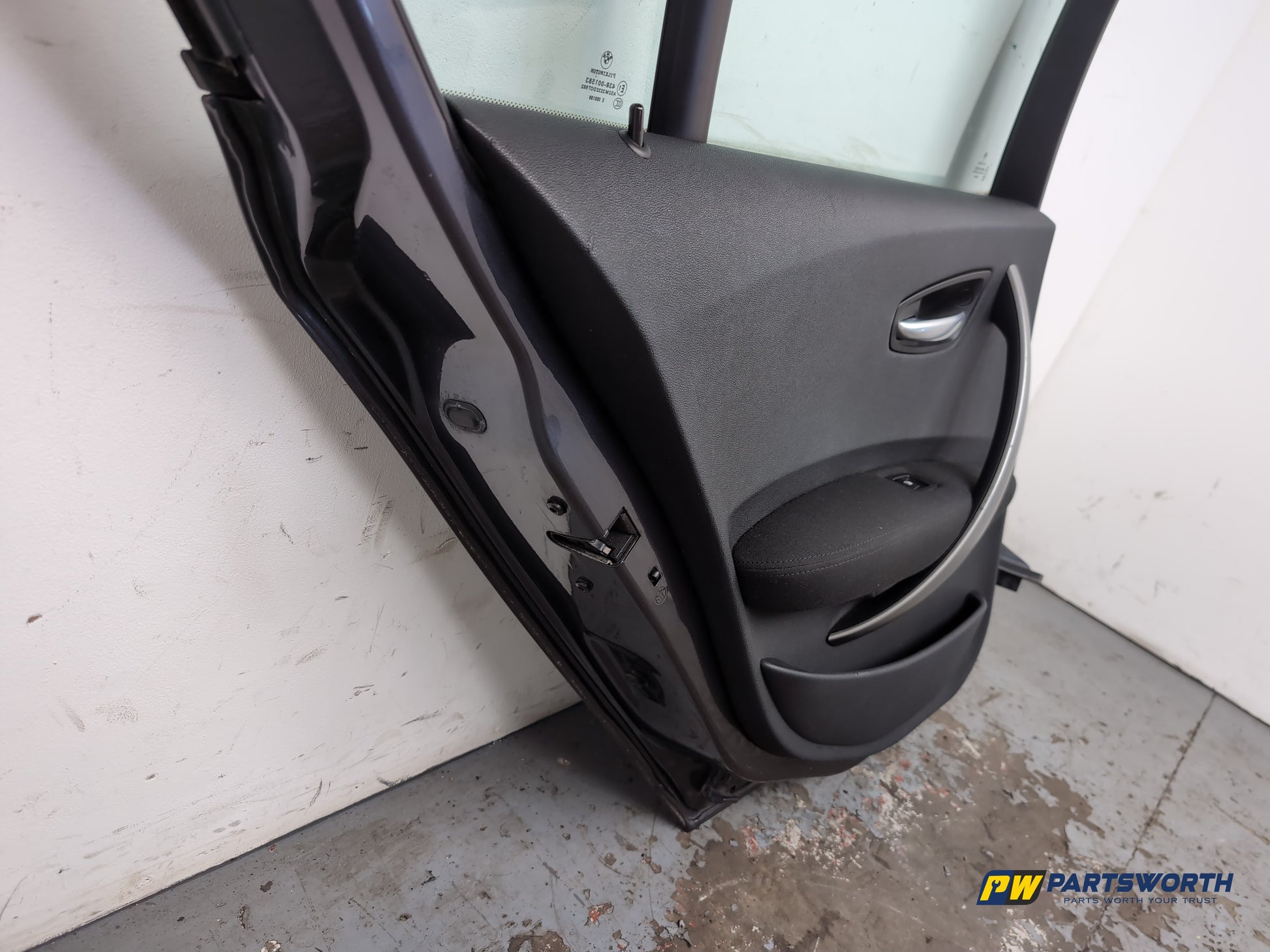 Door Rear LH 10