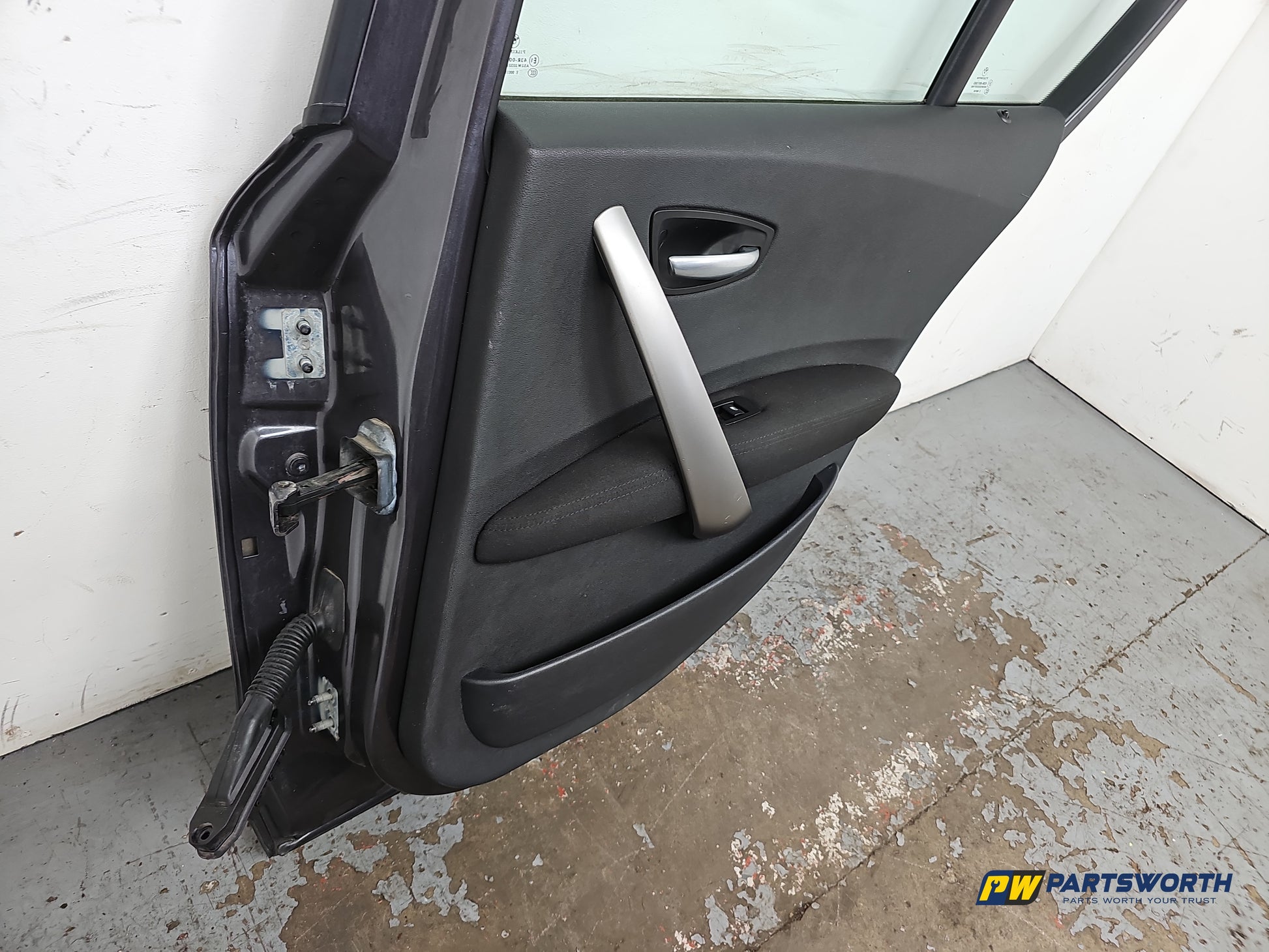 Door Rear RH 10