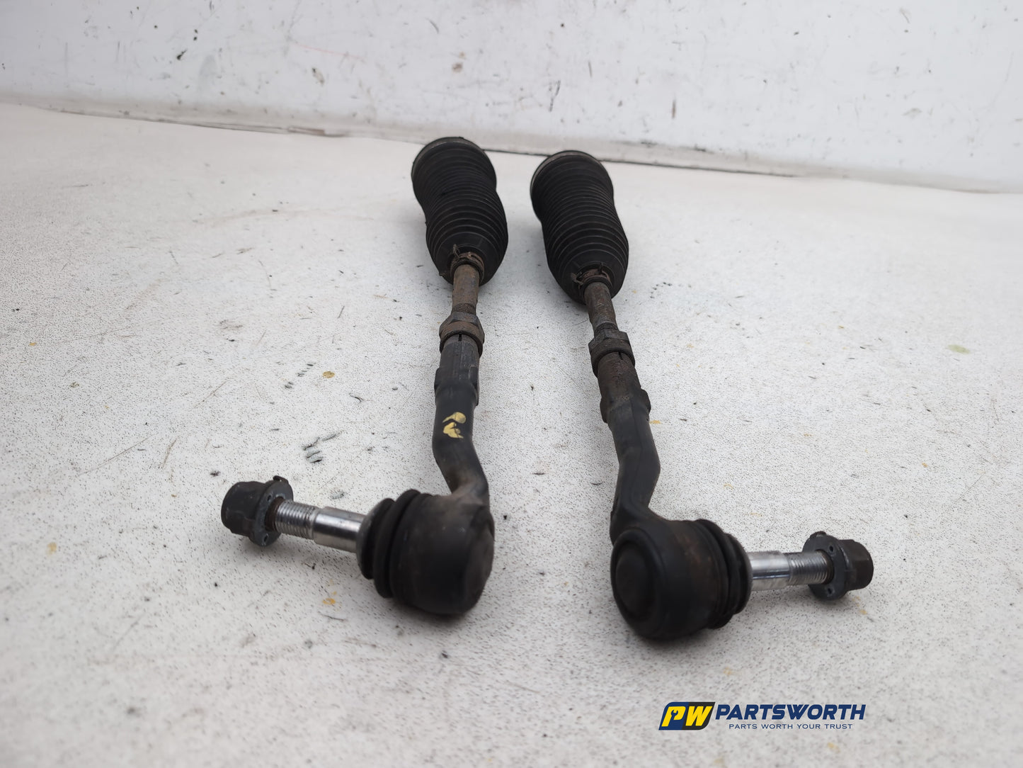 Steering Rack or Box 10