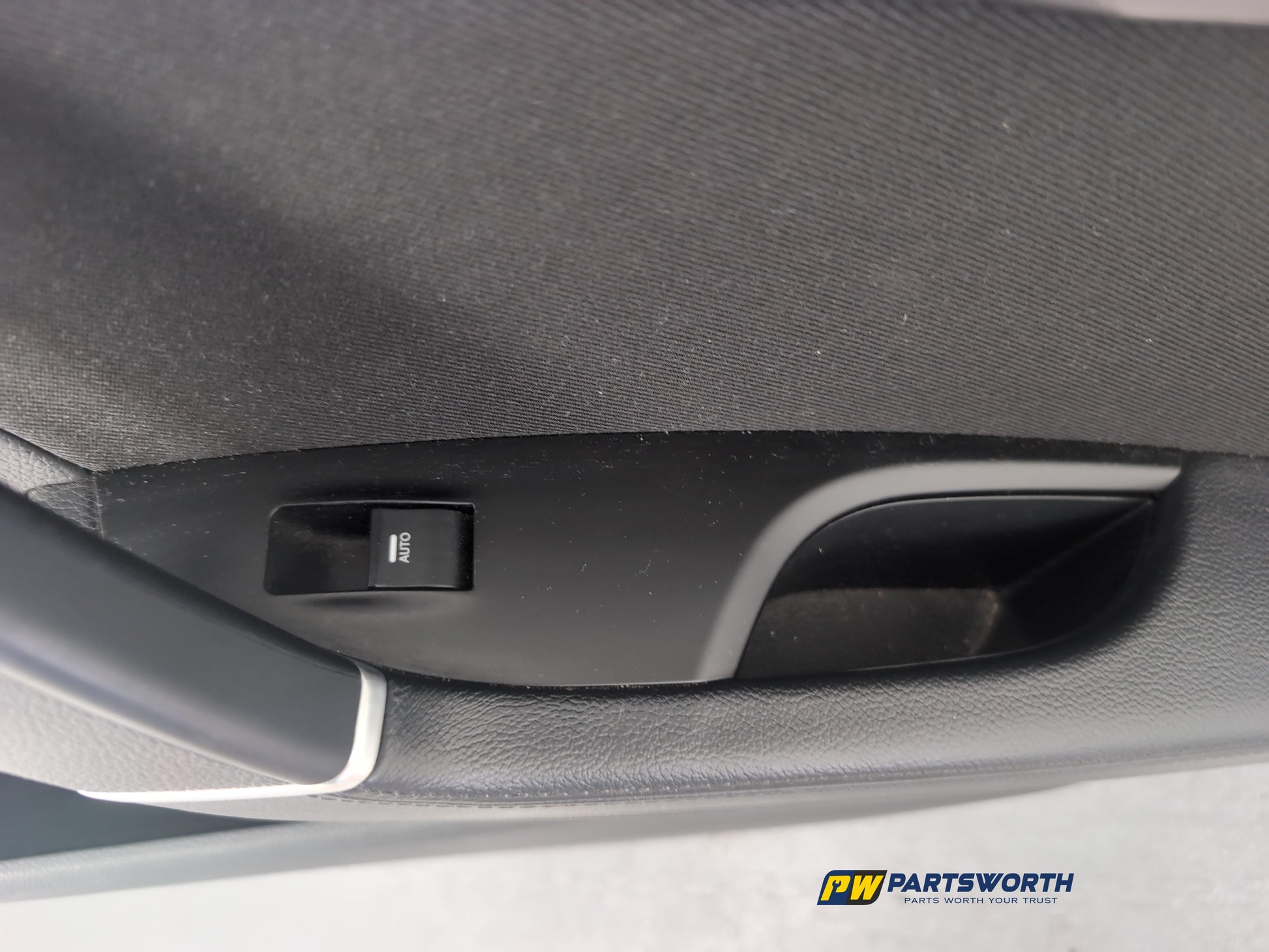 Door Rear RH 10