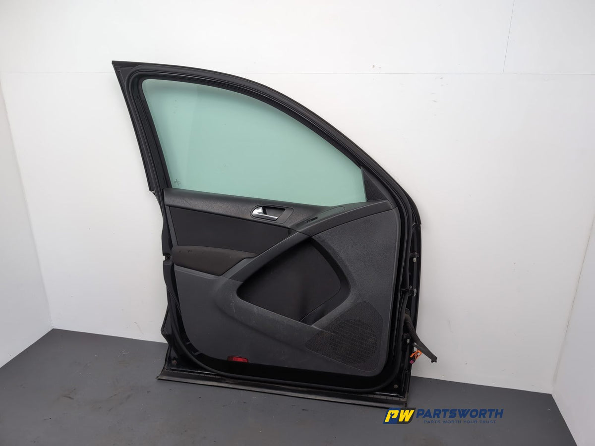 Door Front LH 10
