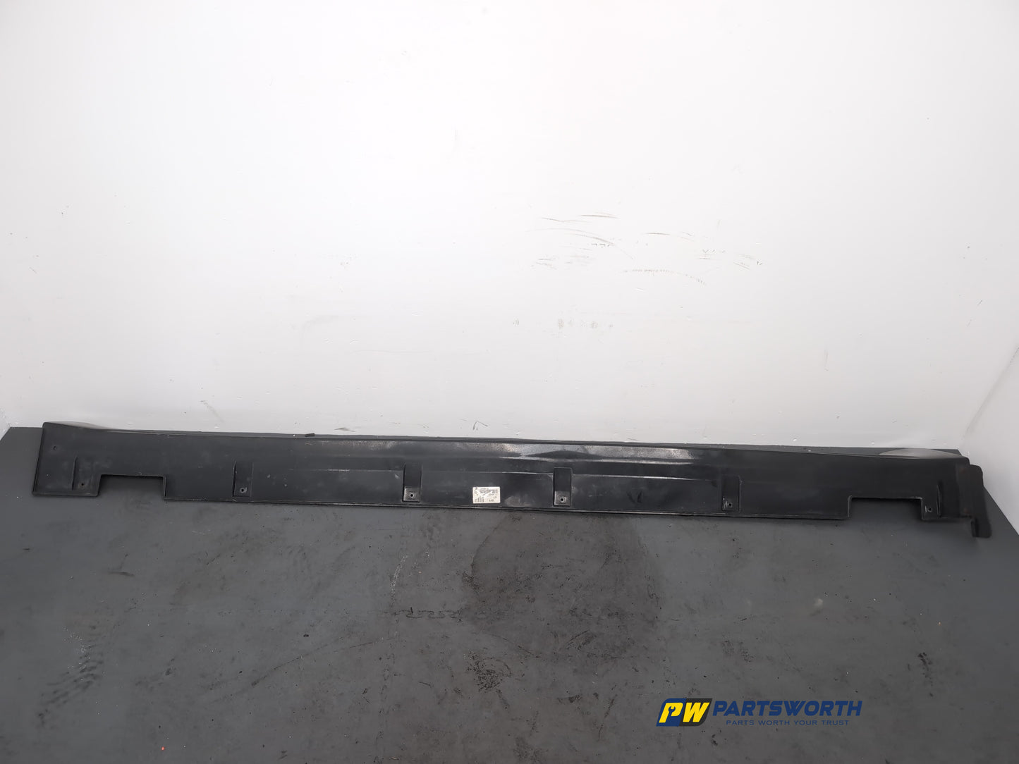 Side Skirt LH 19