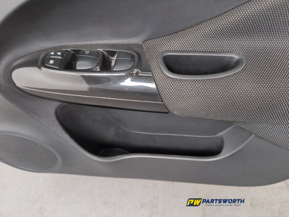 Door Front RH 19