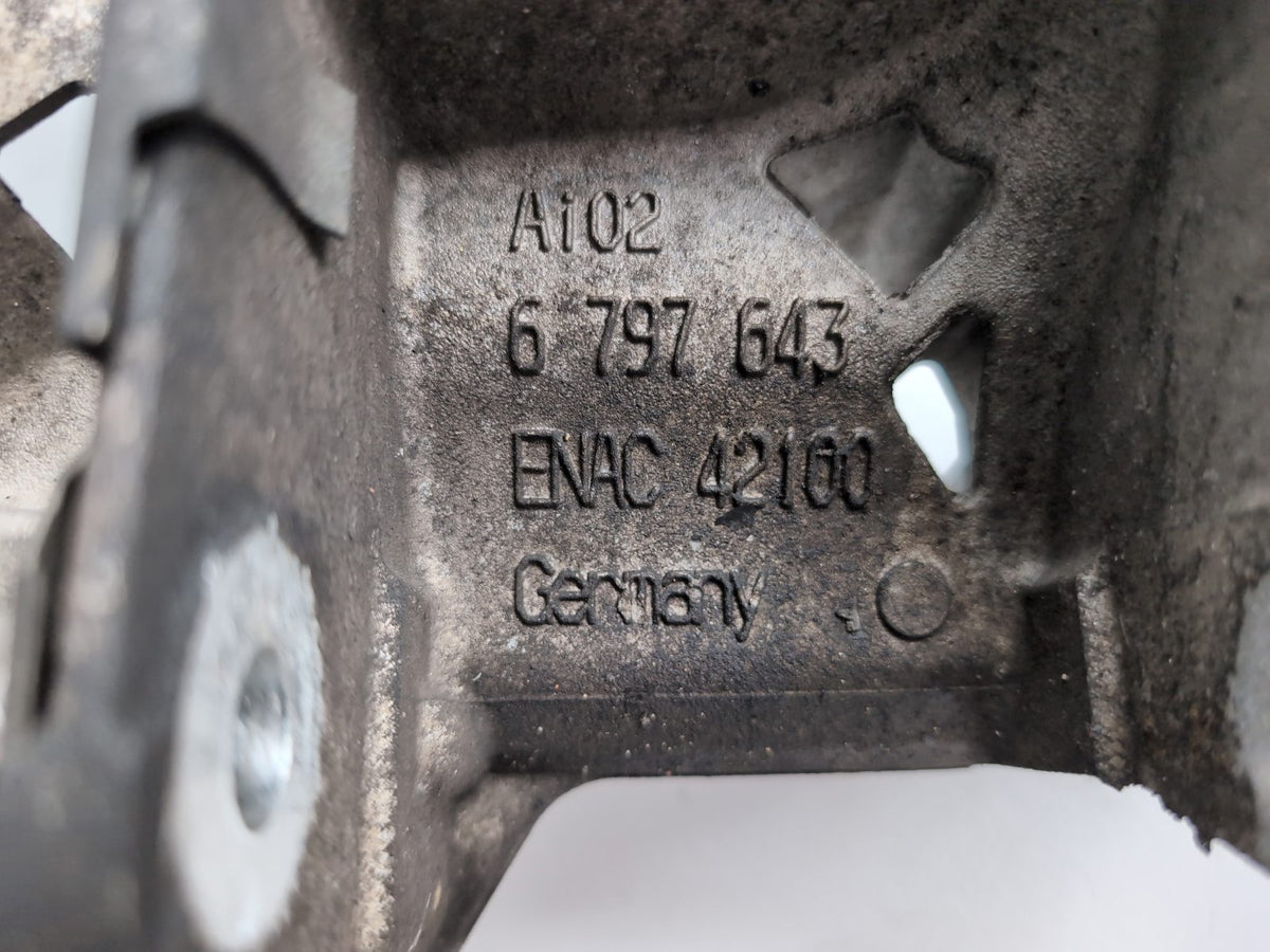 Subframe Front 10
