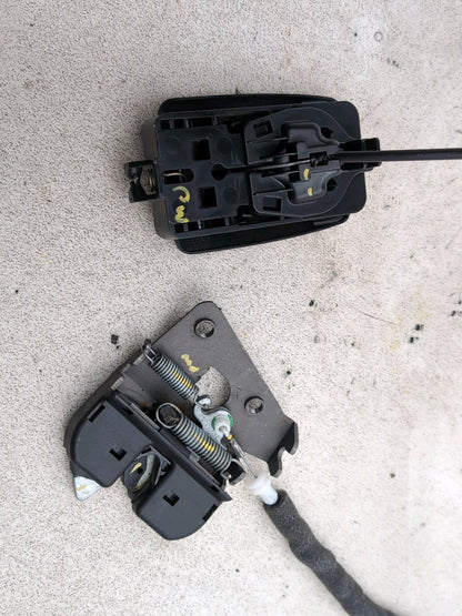 Bmw 6 Series 640d M Sport Gran Coupe F13 Rear Seat Latch Lock Set Pair 2012-2018 - photo 5