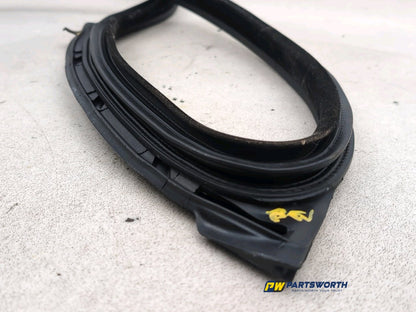 BMW 6 SERIES 640D M SPORT GRAN COUPE F13 RUBBER DOOR GASKET FRONT RIGHT 2012-18 5