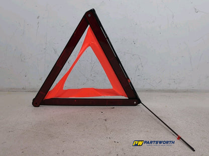BMW 6 SERIES 640D M SPORT GRAN COUPE F13 HAZARD TRIANGLE 6770487 5