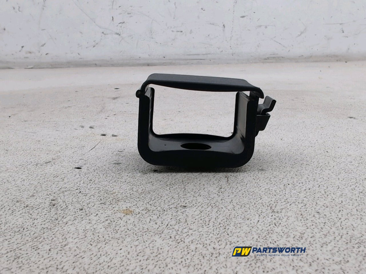 2015 BMW 6 SERIES 640D M SPORT GRAN COUPE F13 HAZARD TRIANGLE BRACKET 2012-18 5