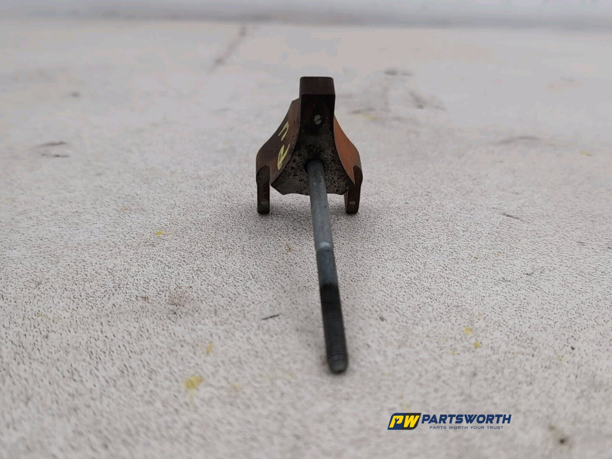 JAGUAR XE PORTFOLIO D AUTO X760 2.0L DIESEL FUEL INJECTOR CLAMP X1 G4D36K540AC 5