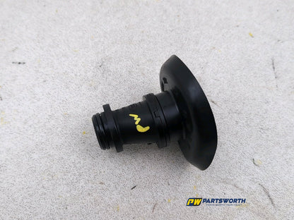 JAGUAR XE PORTFOLIO D AUTO X760 2.0L DIESEL OIL FILLER NECK G4D36763AA 2015-2019 5