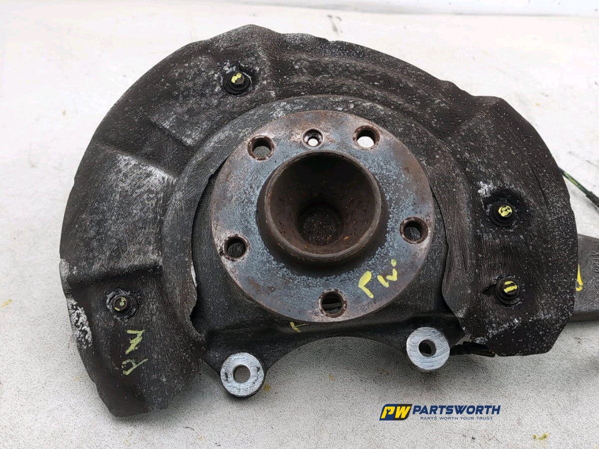 BMW 6 SERIES 640D M SPORT F13 3.0L DIESEL WHEEL HUB FRONT PASSENGER 2012-2018 5