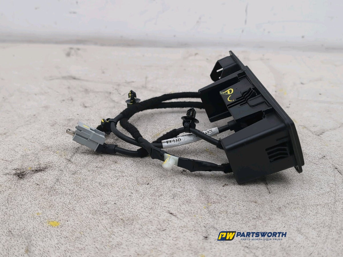 FORD MONDEO ZETEC ECOBLUE CD391 USB SOCKET CONNECTOR JS7T14D202GC 2015-2022 5