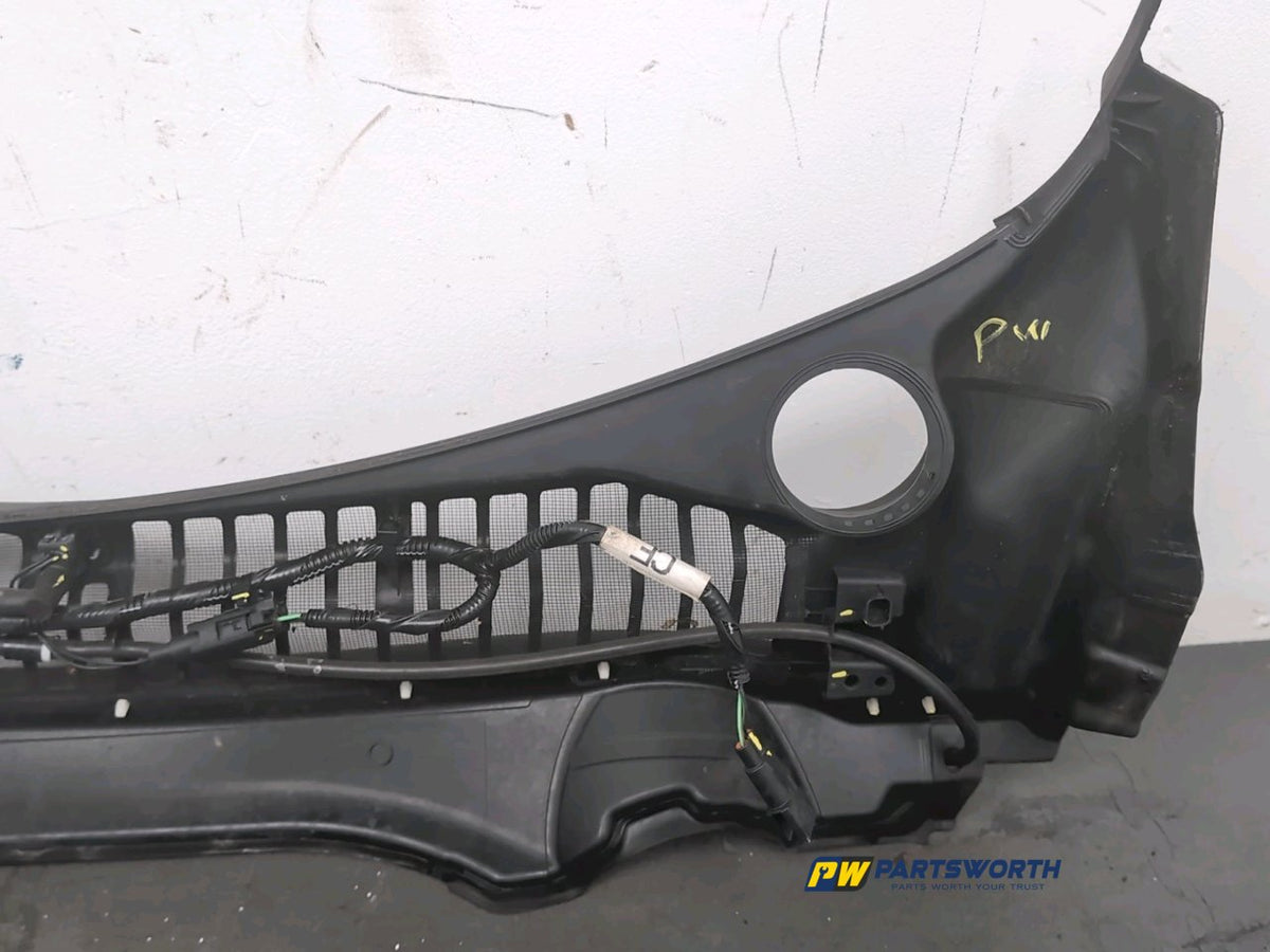 FORD MONDEO ZETEC CD391 MK5 SALOON WINDSCREEN SCUTTLE PANEL DS73F02216 2019-2022 5