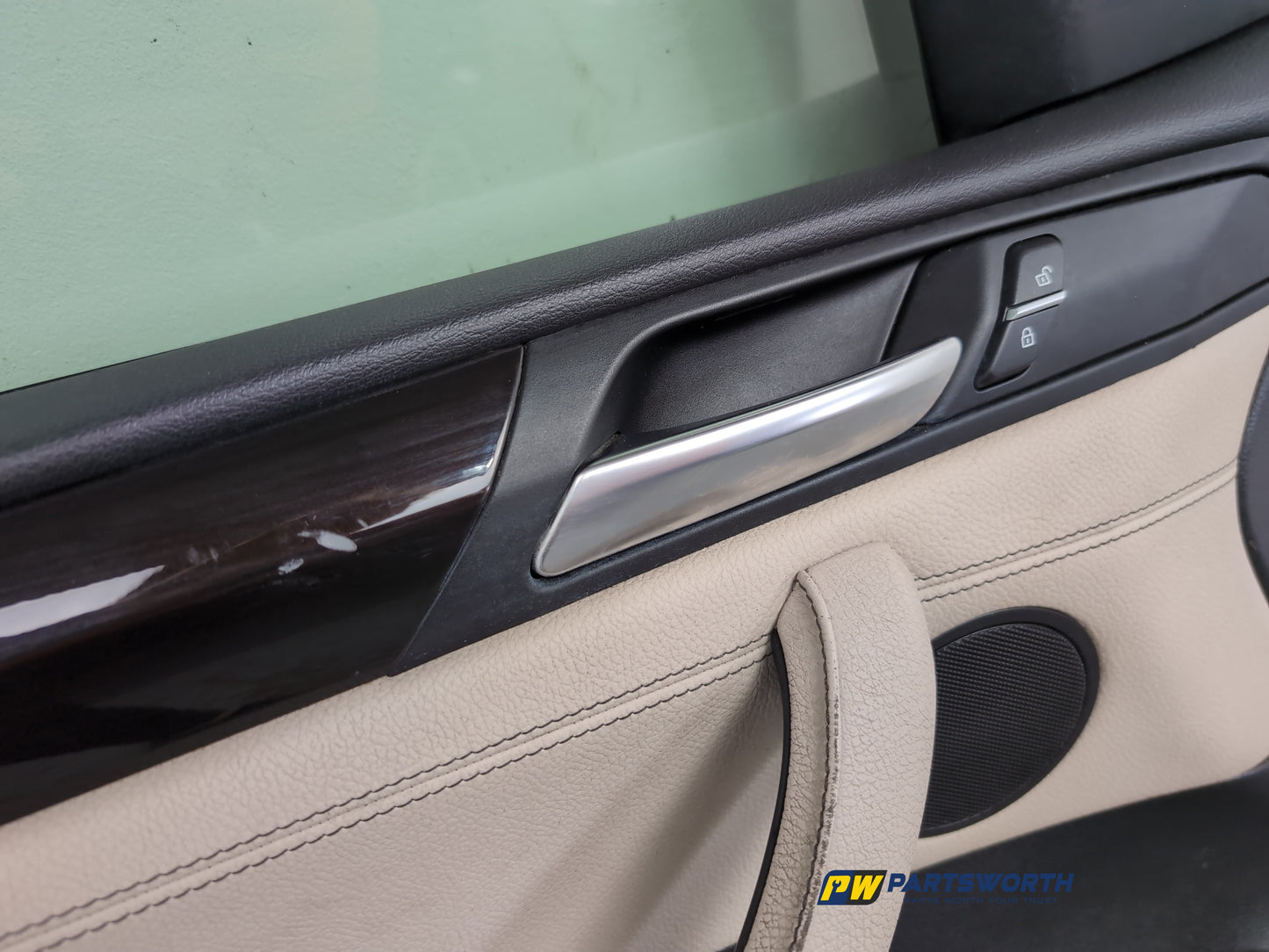 Door Front LH 11