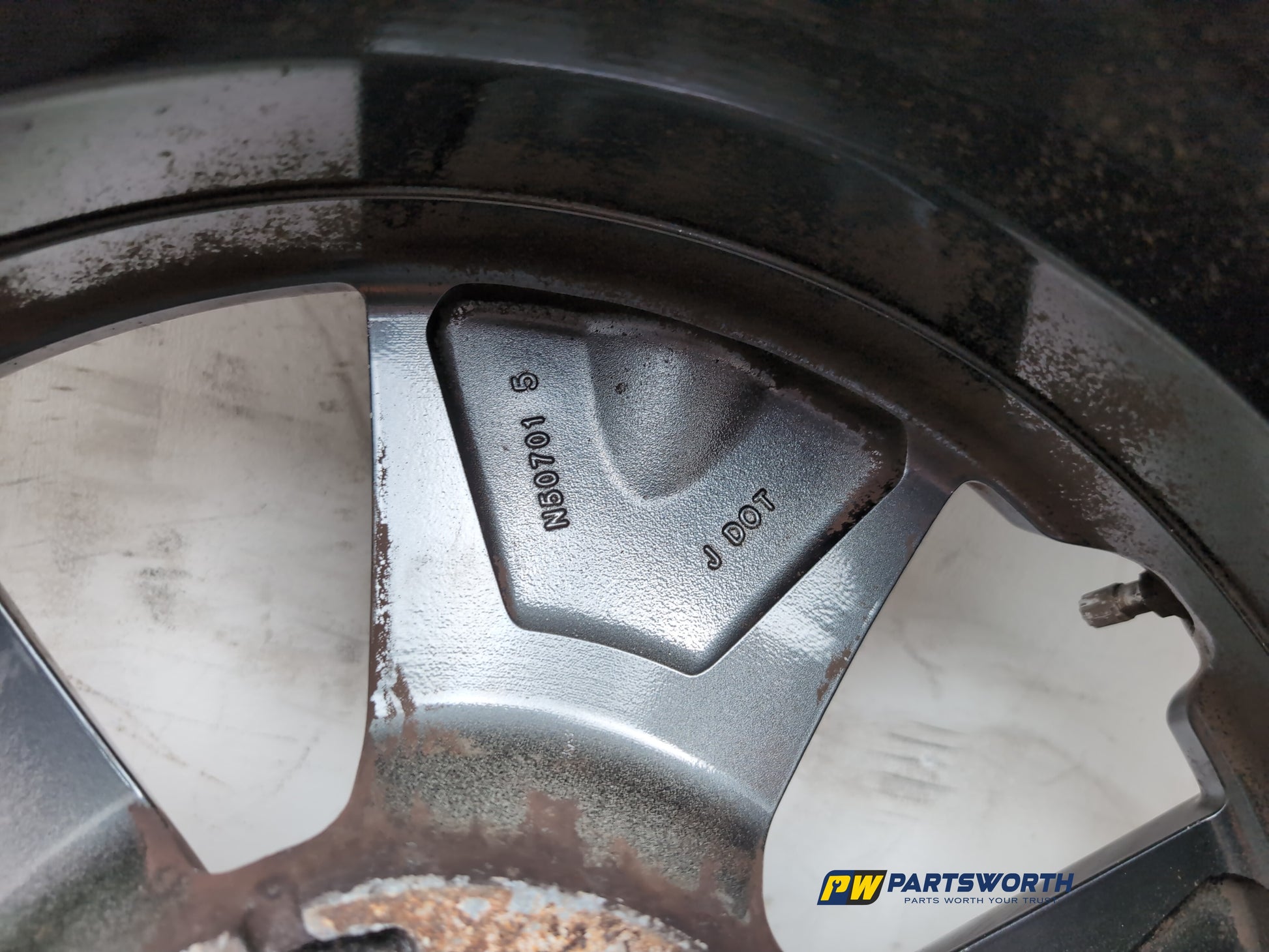Wheel Road Alloy 11