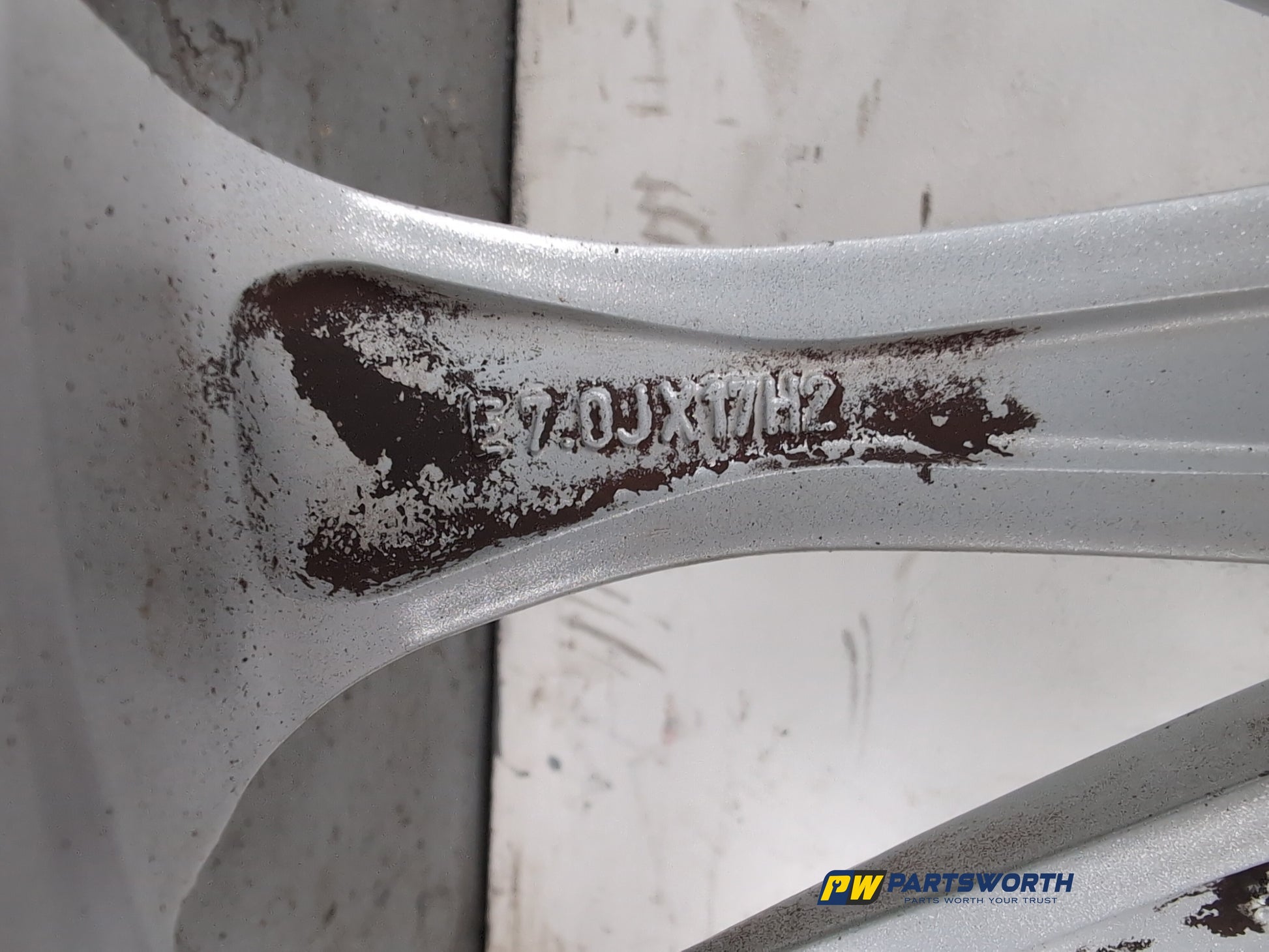 Wheel Road Alloy 11
