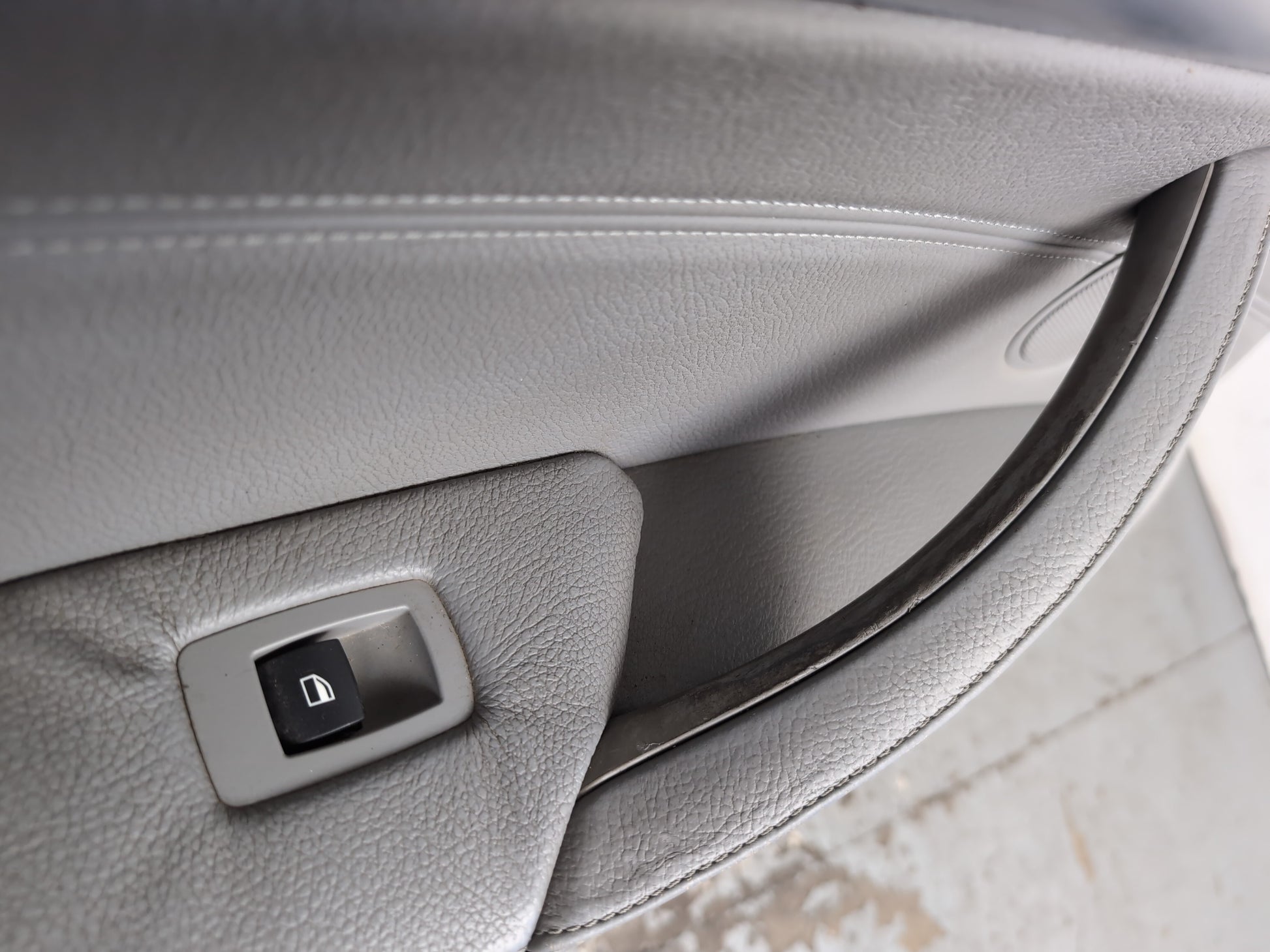 Door Rear LH 11