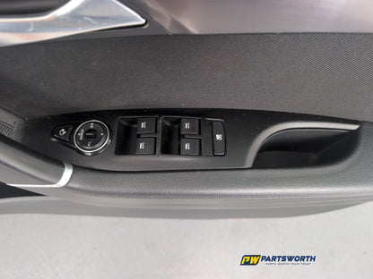 Door Front RH 11