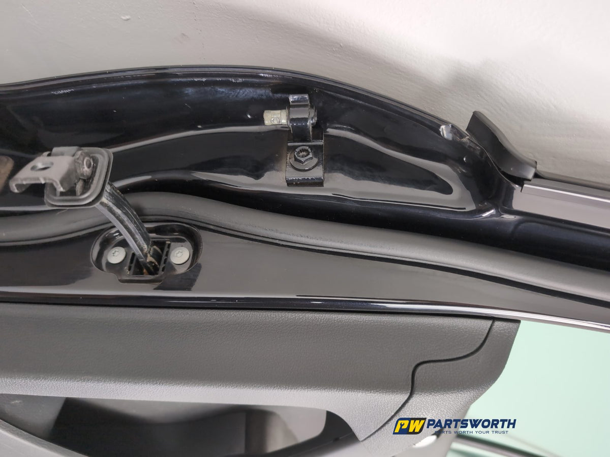 Door Rear RH 11
