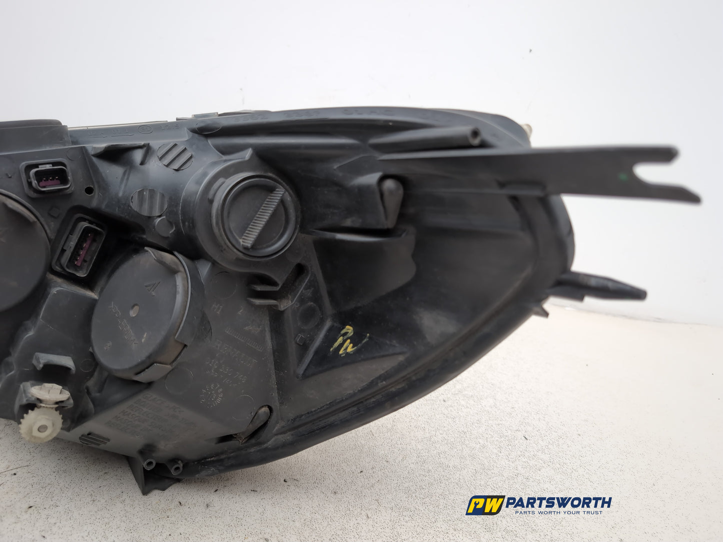 Headlamp RH 21