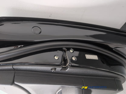 Door Front RH 21