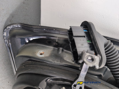 Door Front RH 21