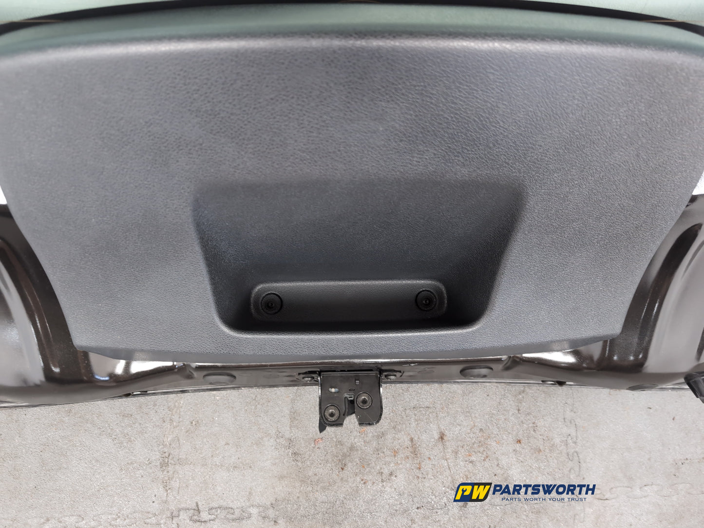 Boot Lid 21