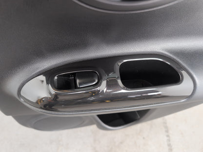 Door Rear RH 21