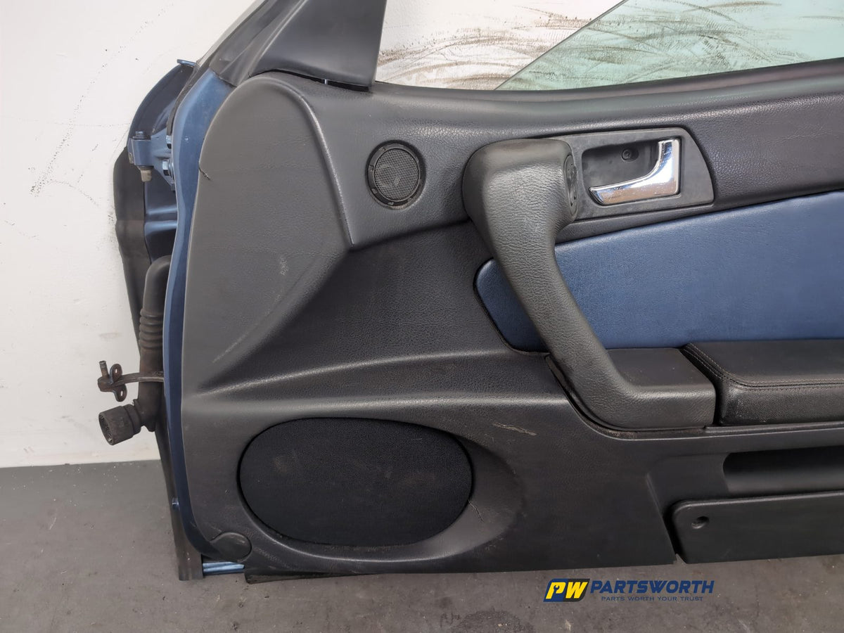 Door Front RH 11