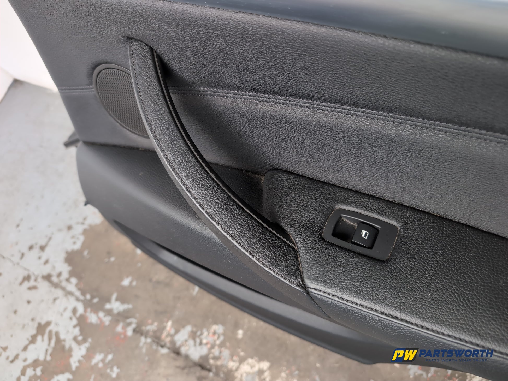 Door Rear RH 12