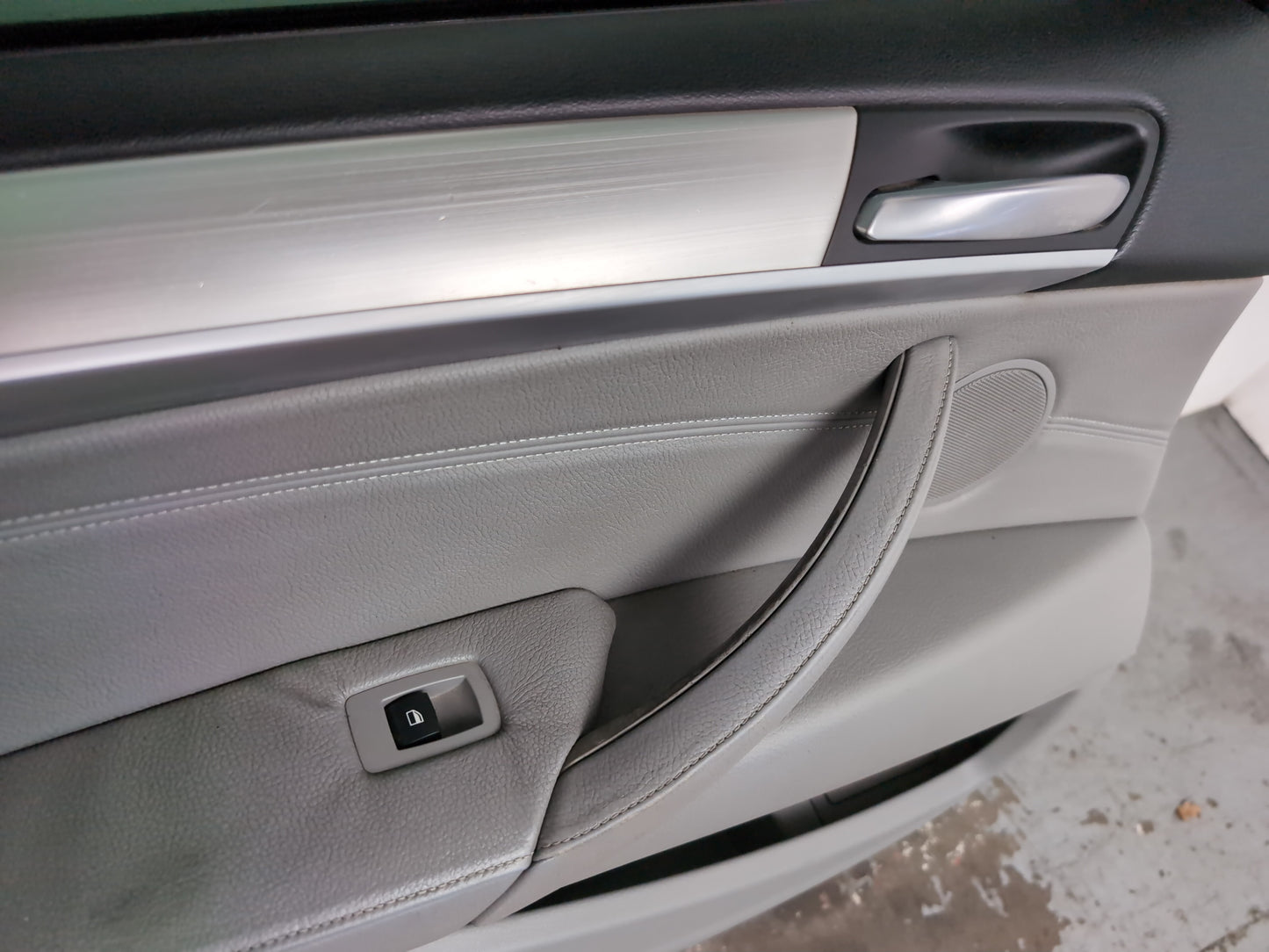 Door Rear LH 12