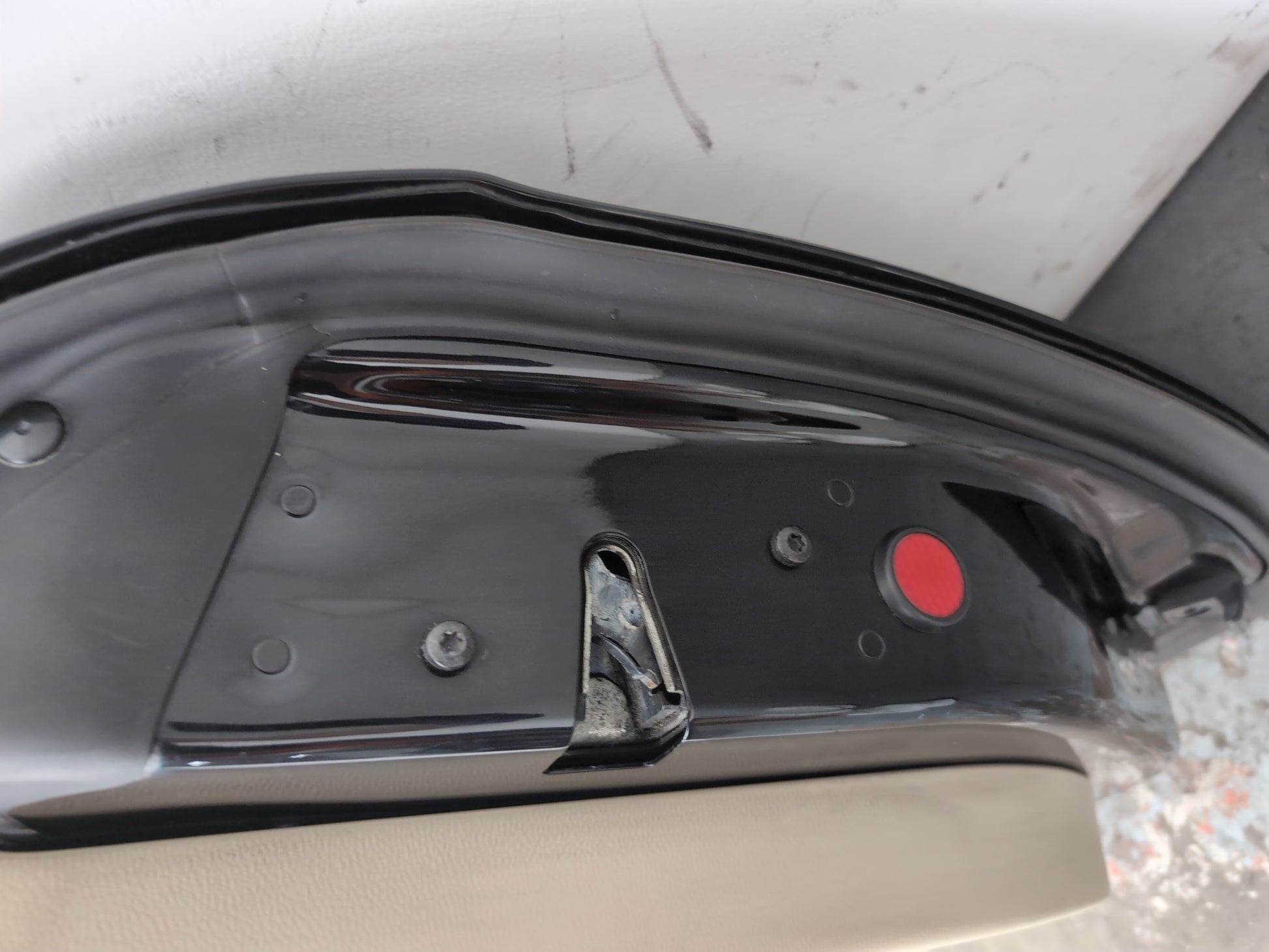 Door Front RH 12