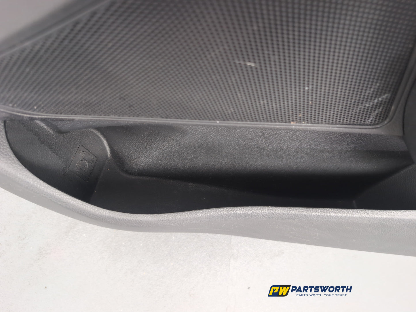 Door Front RH 12