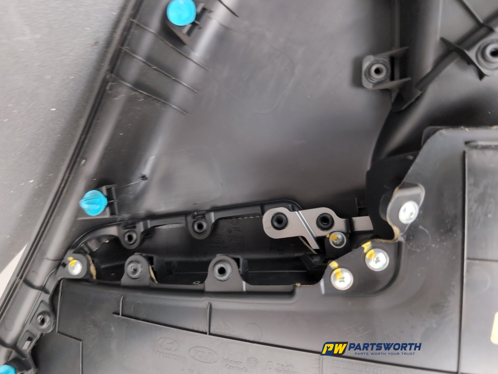 Rear Left Door Card 11