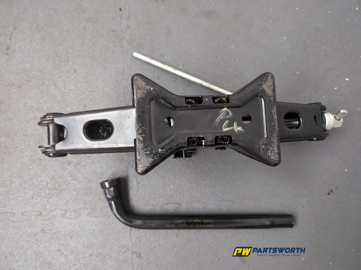 Space Saver Spare Wheel and Tool Kit  12