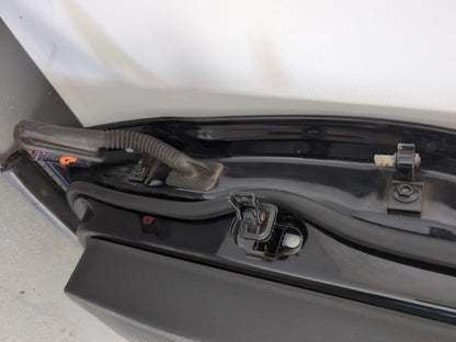 Door Front RH 12