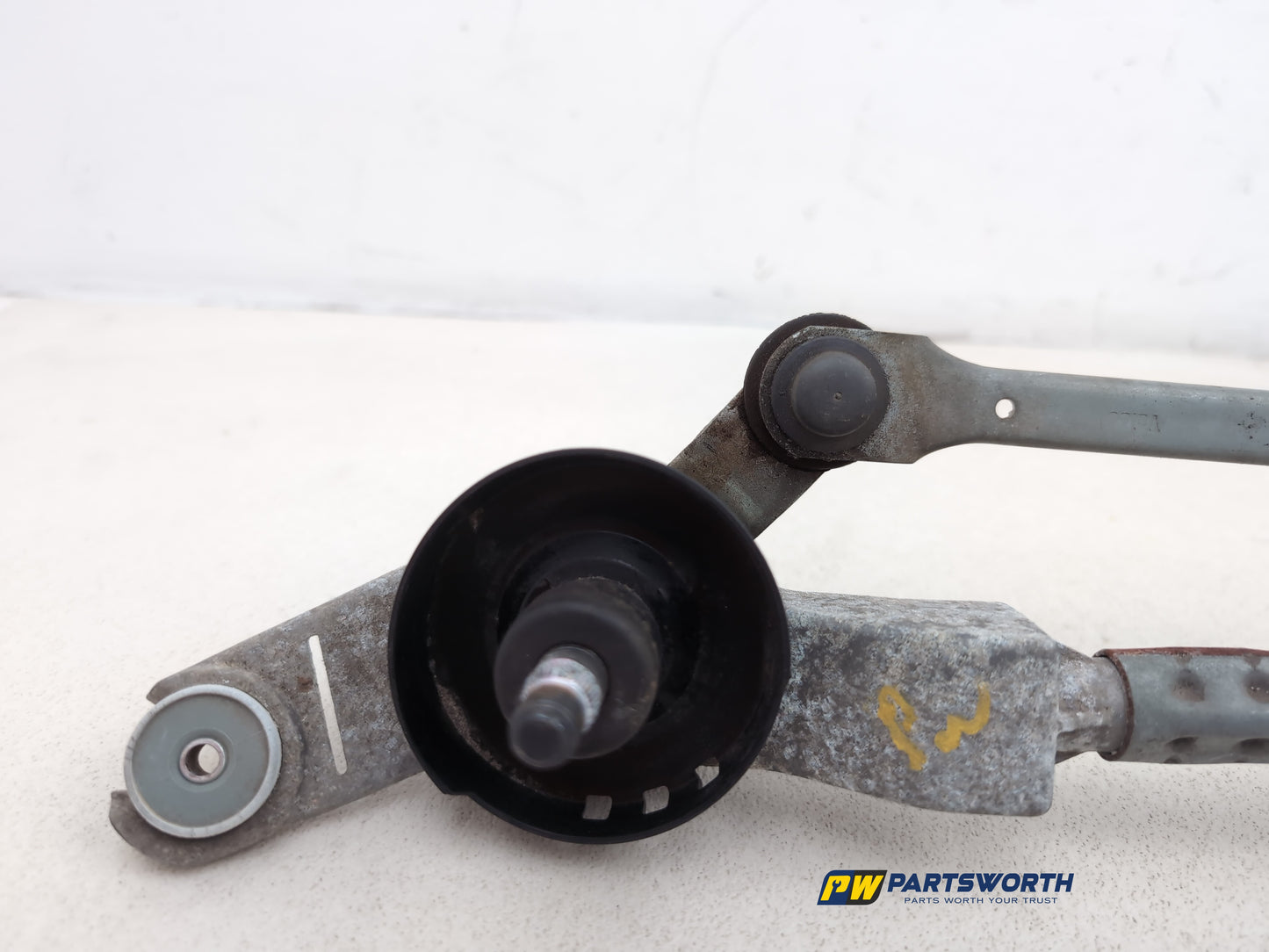 Front Wiper Motor & Mechanism / Linkage 24