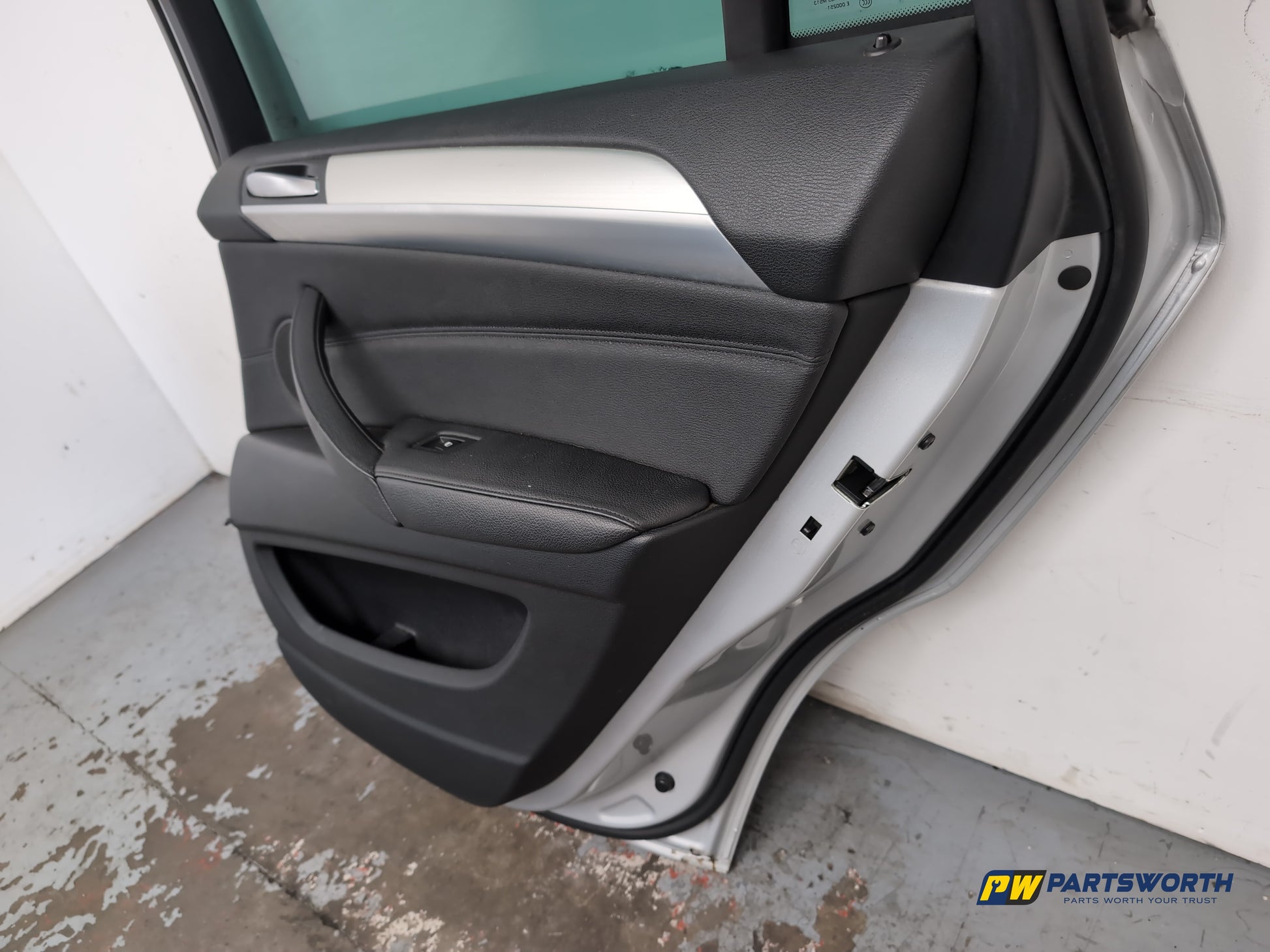 Door Rear RH 13