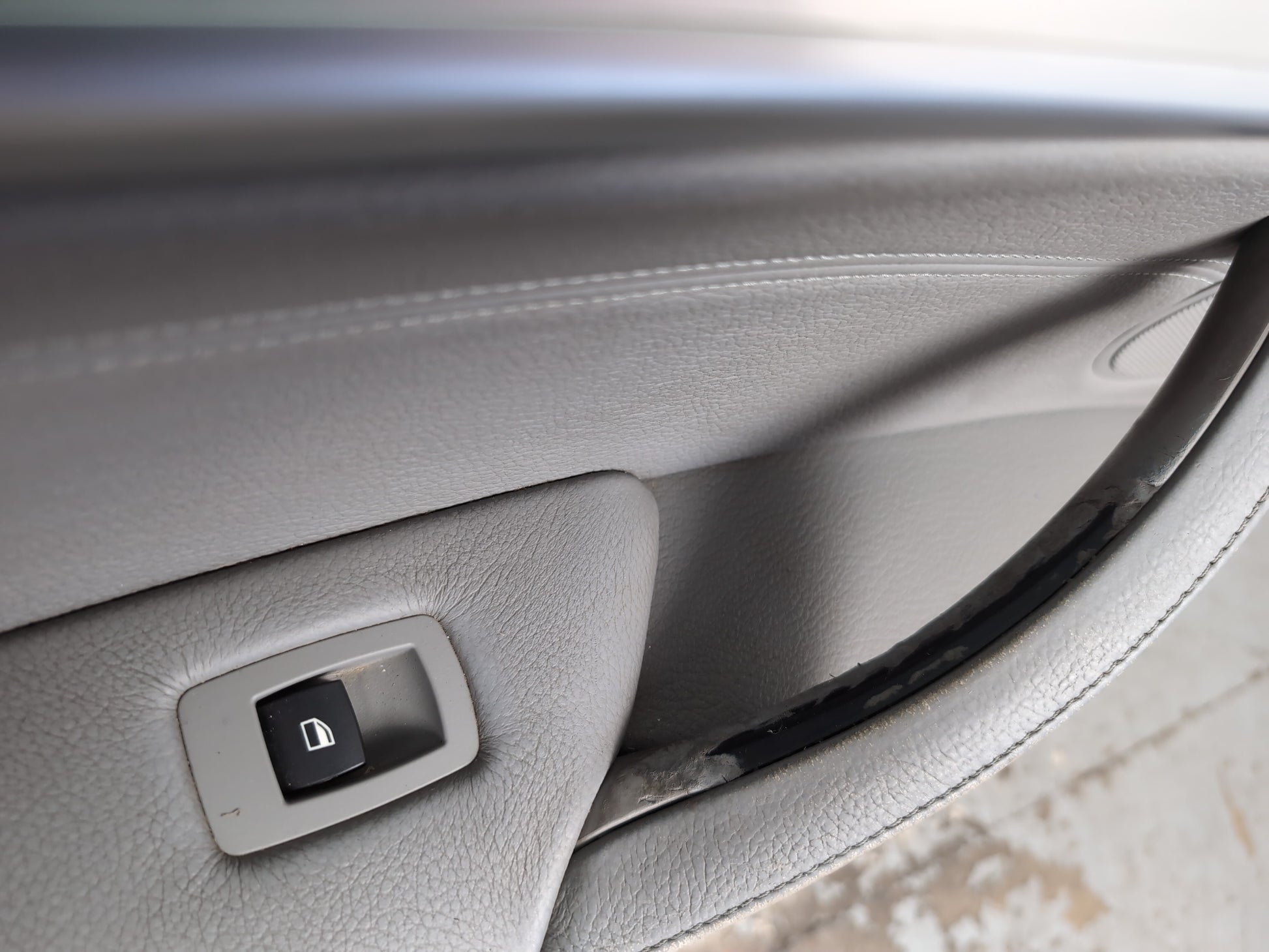 Door Front LH 13