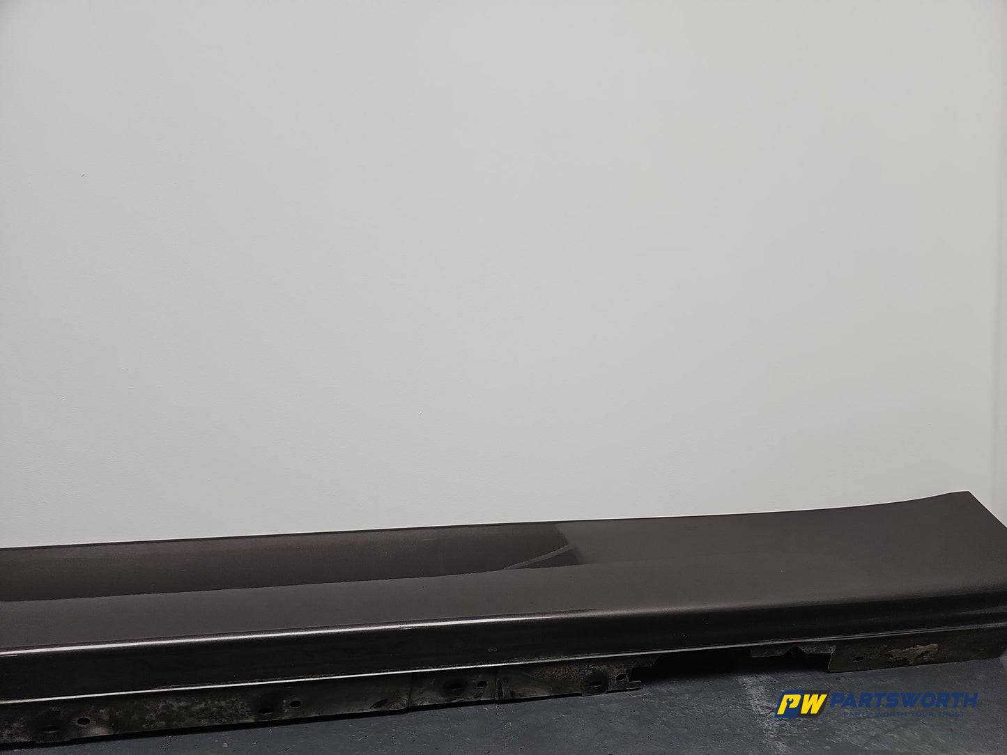 Side Skirt LH 5