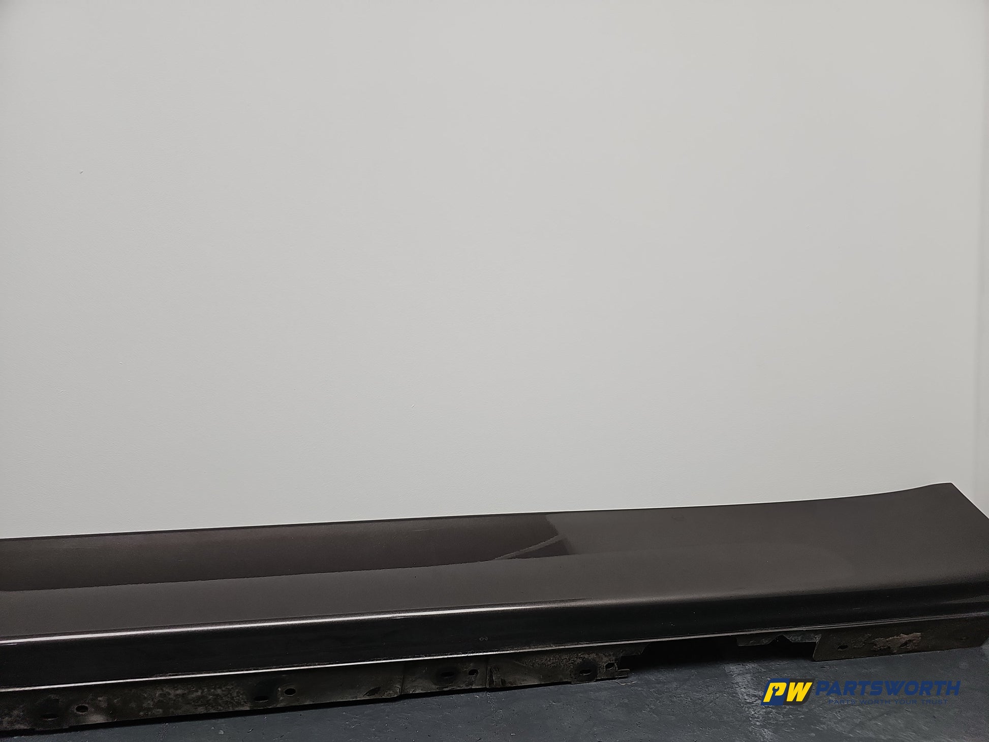 Side Skirt LH 5