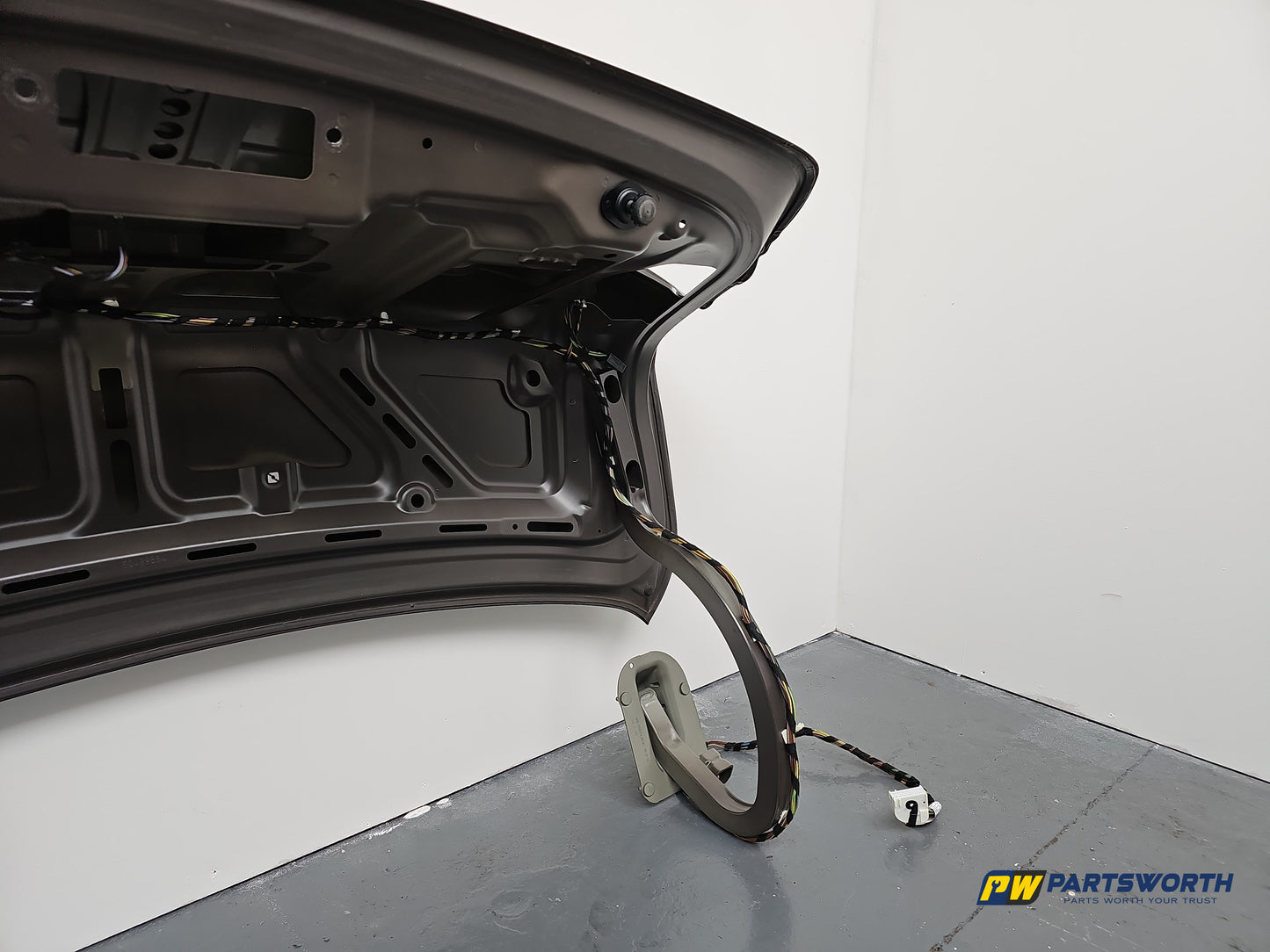 Boot Lid 3