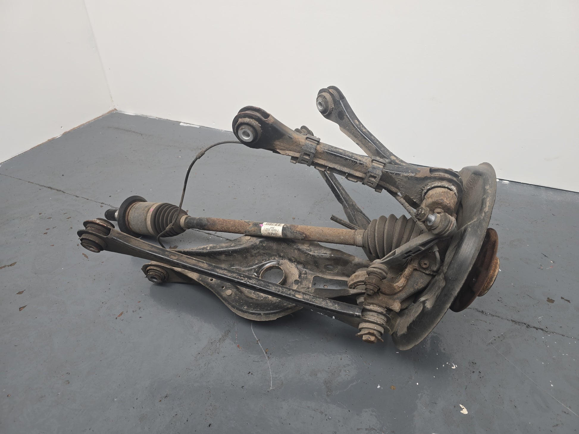 Wheel Hub Rear RH 5