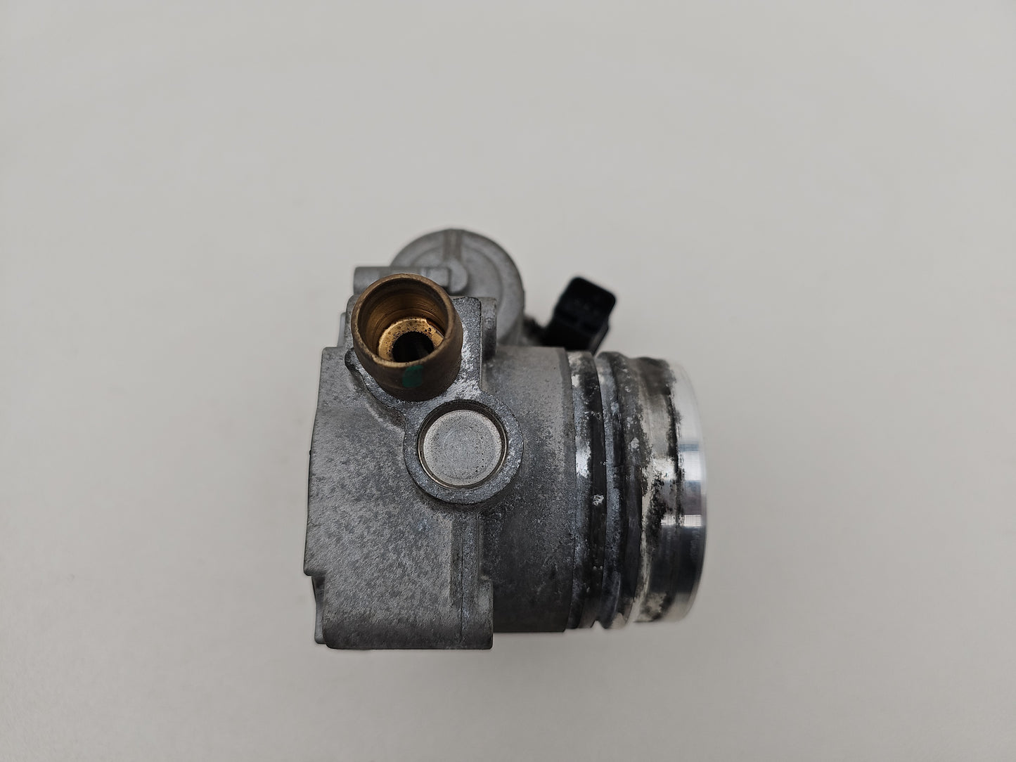 Throttle Body 5