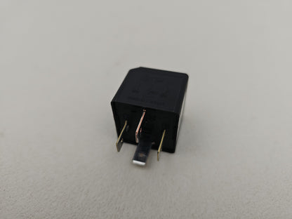 Jaguar/Land Rover Relay 4-Pin Black 12v 40a 2.0 Diesel Dh2214b192ca Oem Genuine - photo 5